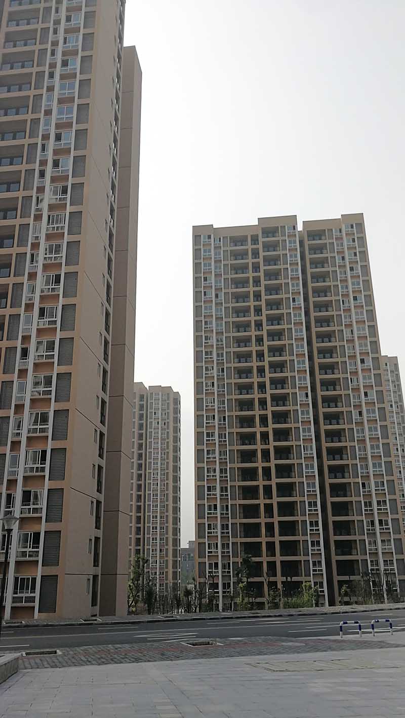 ���̰���